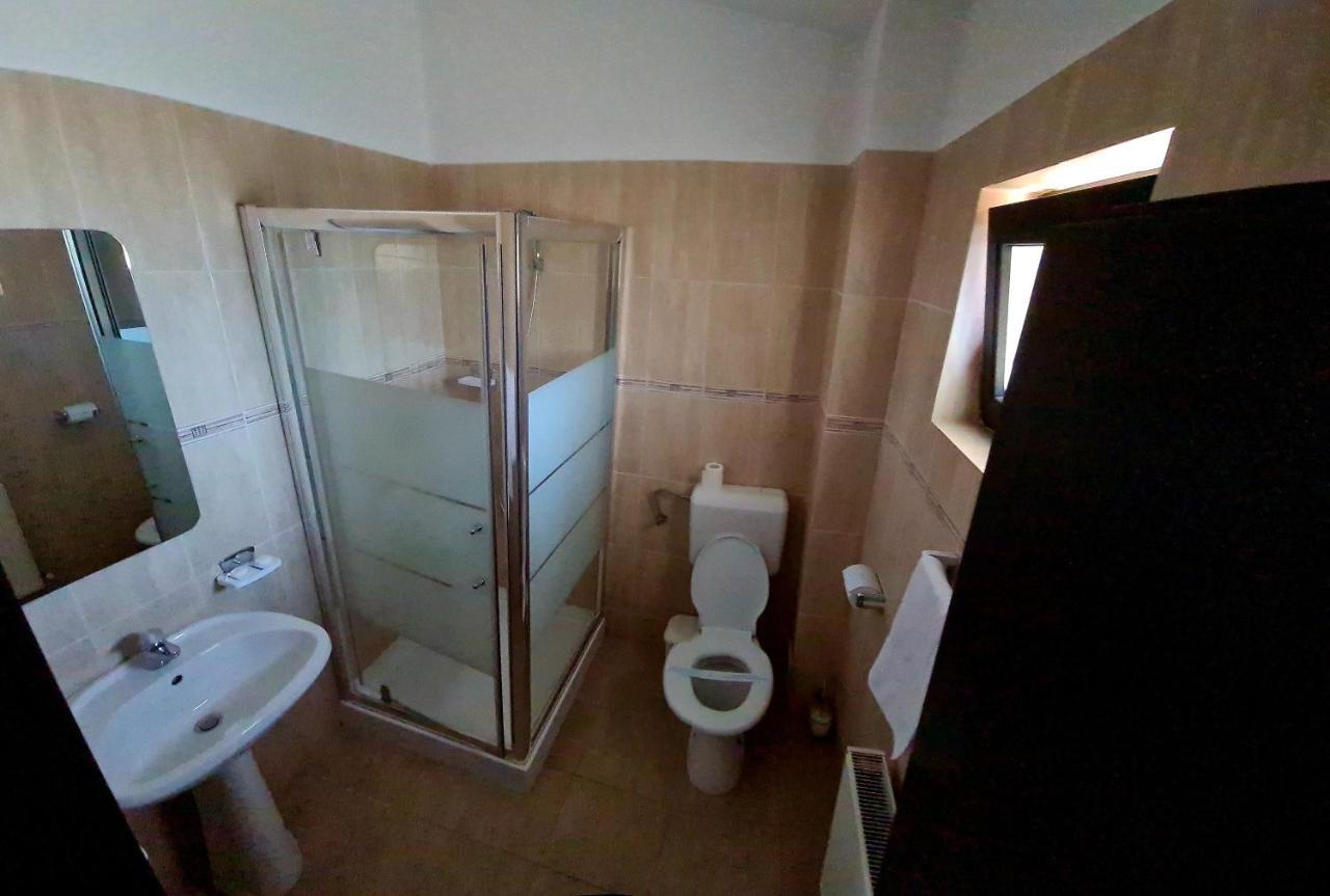 La Salcii Motel Calaraşi Dış mekan fotoğraf